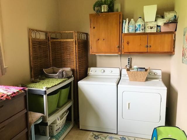 2804 Cat Creek Road Manchester, TN 37355 - Photo 10 of 14 large utility room with closet large enough for a second bath if desired