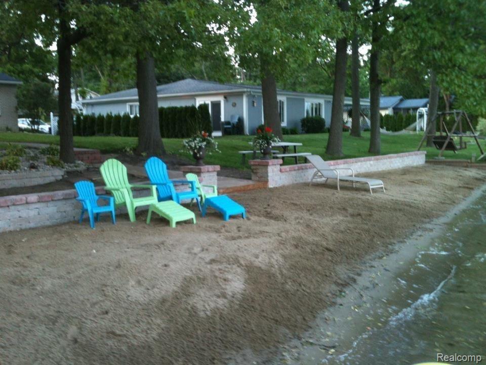 913 Woodruff Lake Road Highland, MI 48357 - Photo 7 of 31 7 Beach.JPG