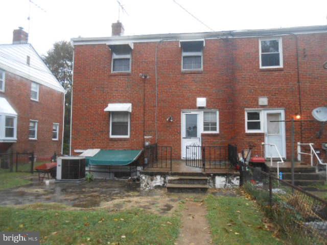 6918 Fieldcrest Road Baltimore, MD 21215 - Photo 18 of 19 Exterior (Rear)