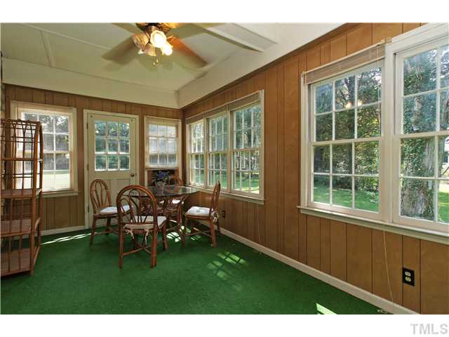 106 North King Charles Road Raleigh, NC 27610 - Photo 7 of 25 This Cozy Room Just Off The Living Room Will Make A Great Office Or Study. It's Also Possible To Use As A Family Room Or Playroom.