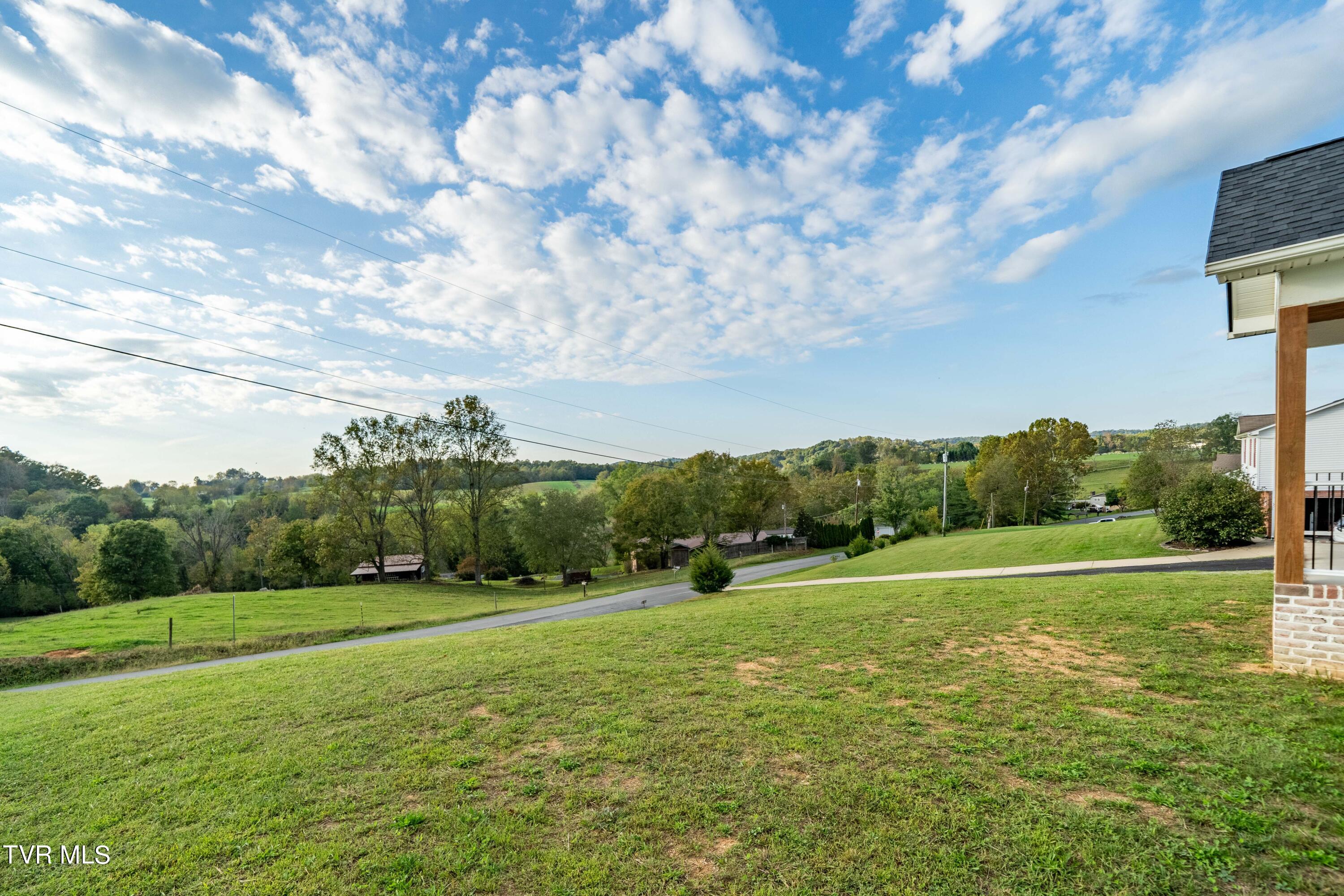 1344 Timber Ridge Road Bluff City, TN 37618 - Photo 12 of 51 1344 Timber Ridge Rd (12 of 51)