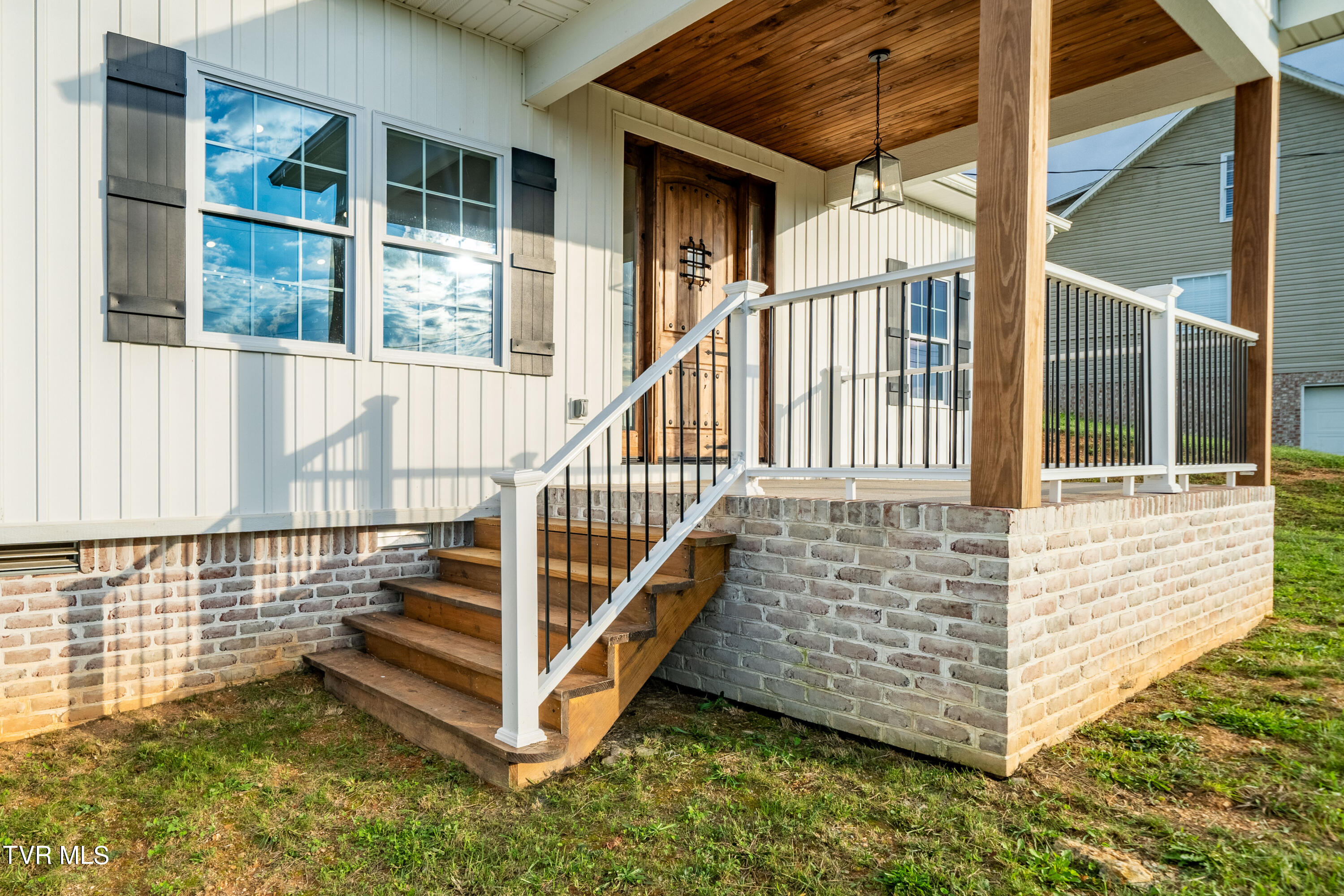 1344 Timber Ridge Road Bluff City, TN 37618 - Photo 14 of 51 1344 Timber Ridge Rd (14 of 51)