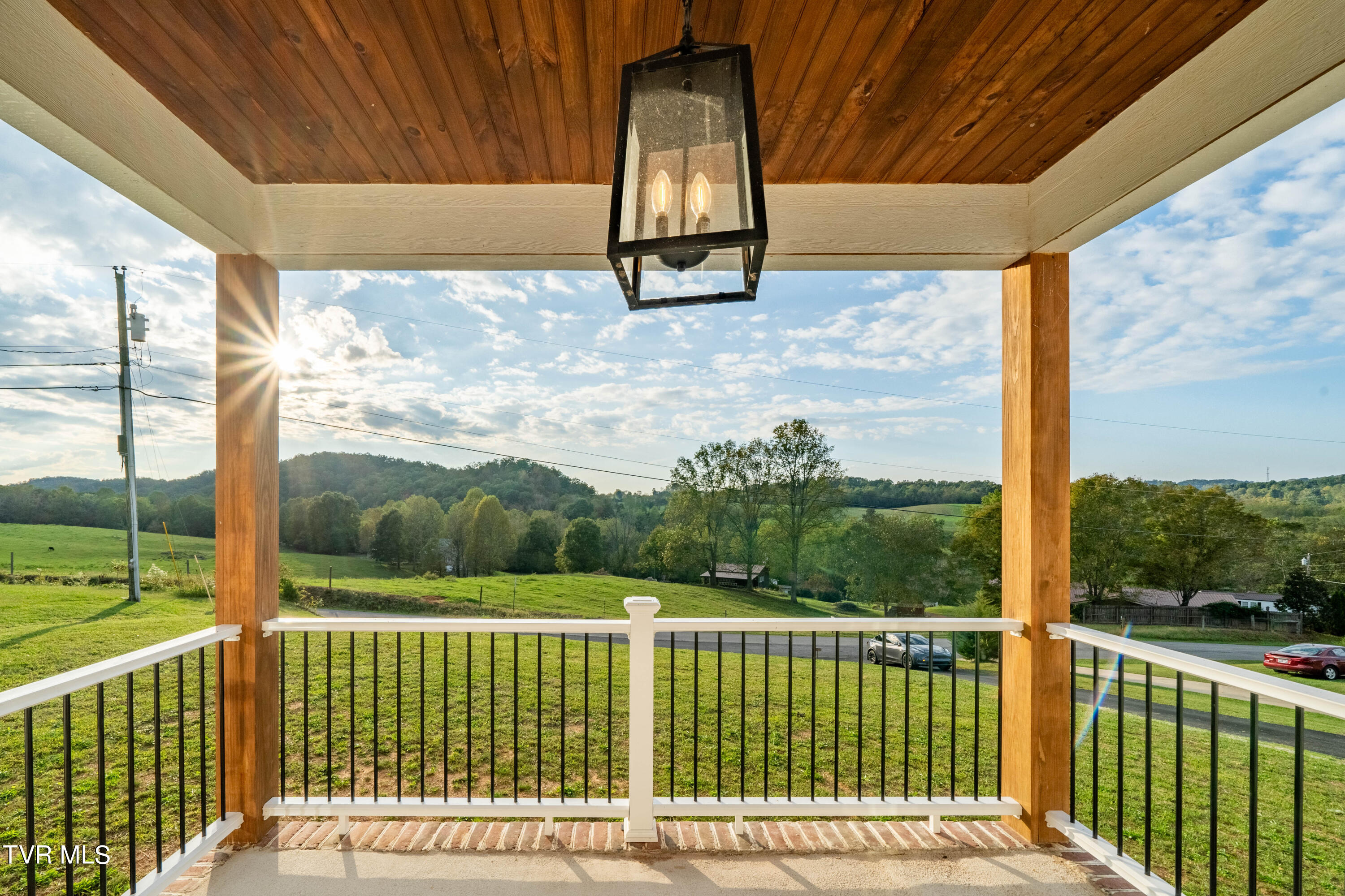 1344 Timber Ridge Road Bluff City, TN 37618 - Photo 19 of 51 1344 Timber Ridge Rd (19 of 51)
