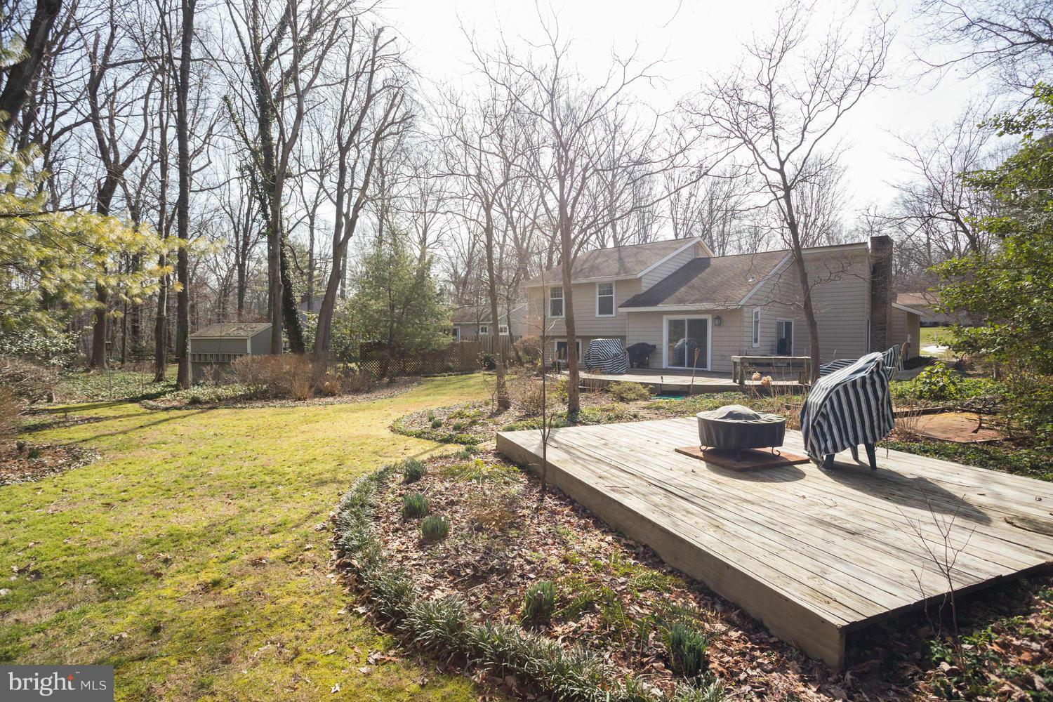 11252 Handlebar Road Reston, VA 20191 - Photo 28 of 30 Exterior (Rear)