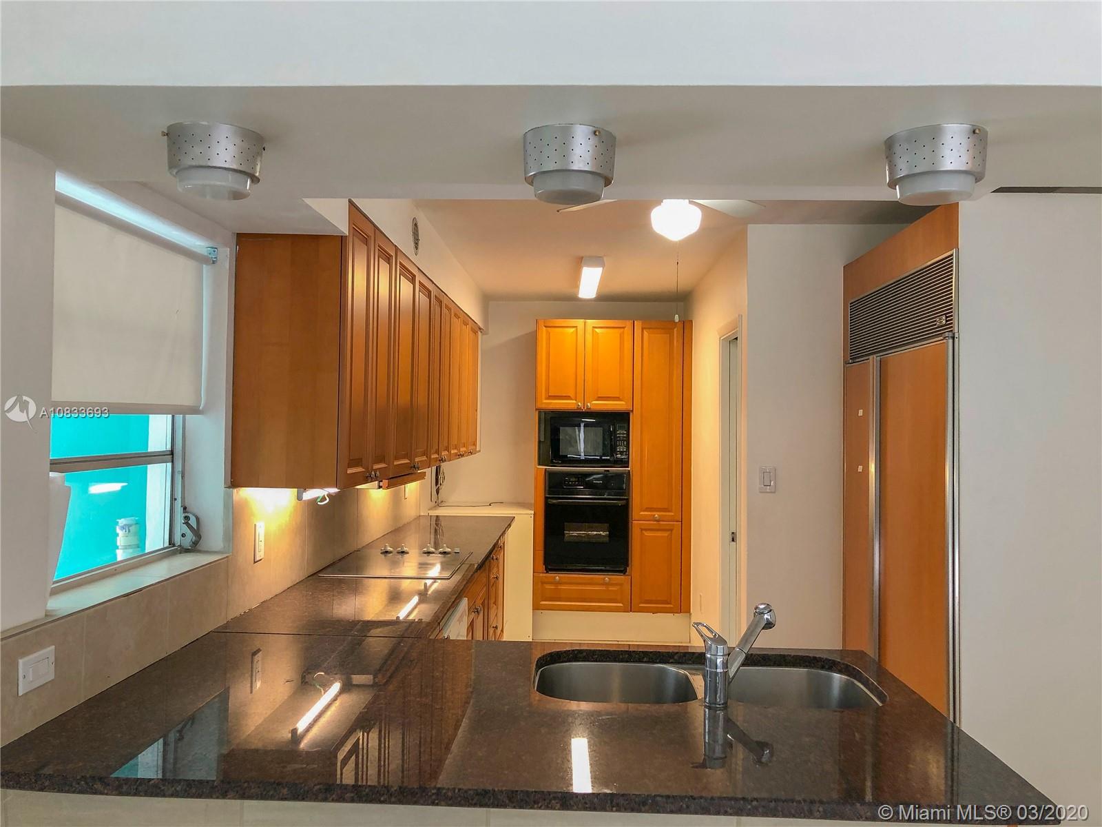 544 Warren Lane Key Biscayne, FL 33149 - Photo 4 of 11