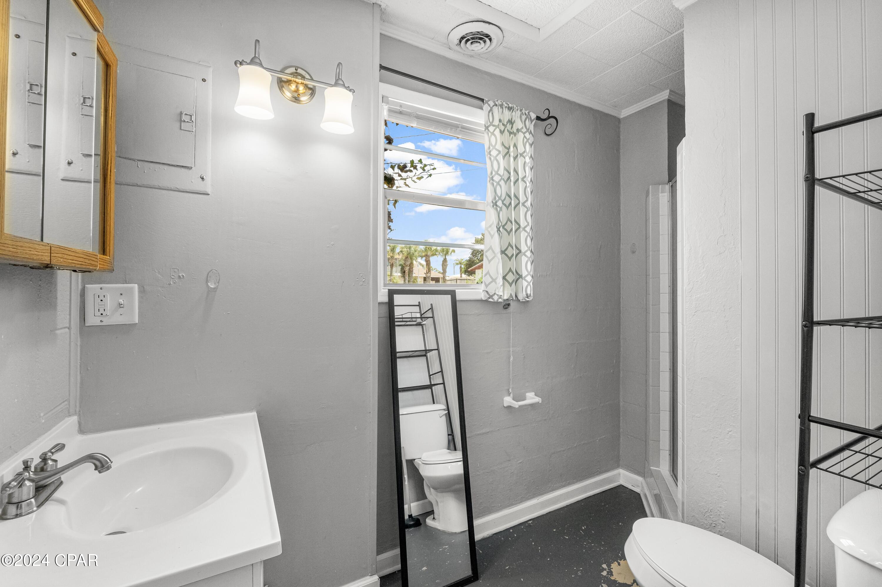 22107 Bataan Avenue, Unit B Panama City Beach, FL 32413 - Photo 15 of 33