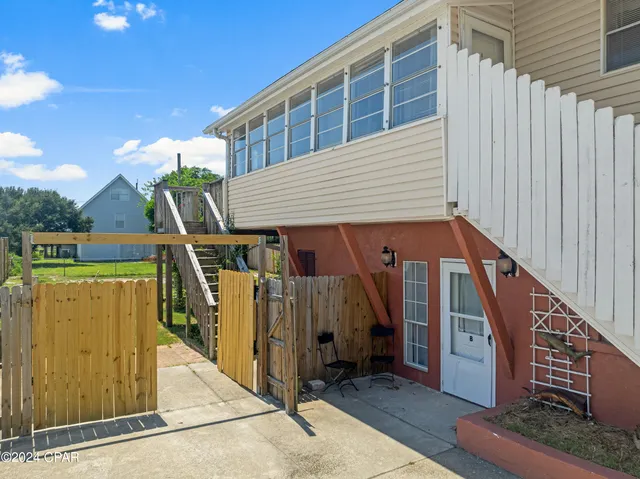 $1,500 | 22107 Bataan Avenue, Unit B, Panama City Beach, FL 32413