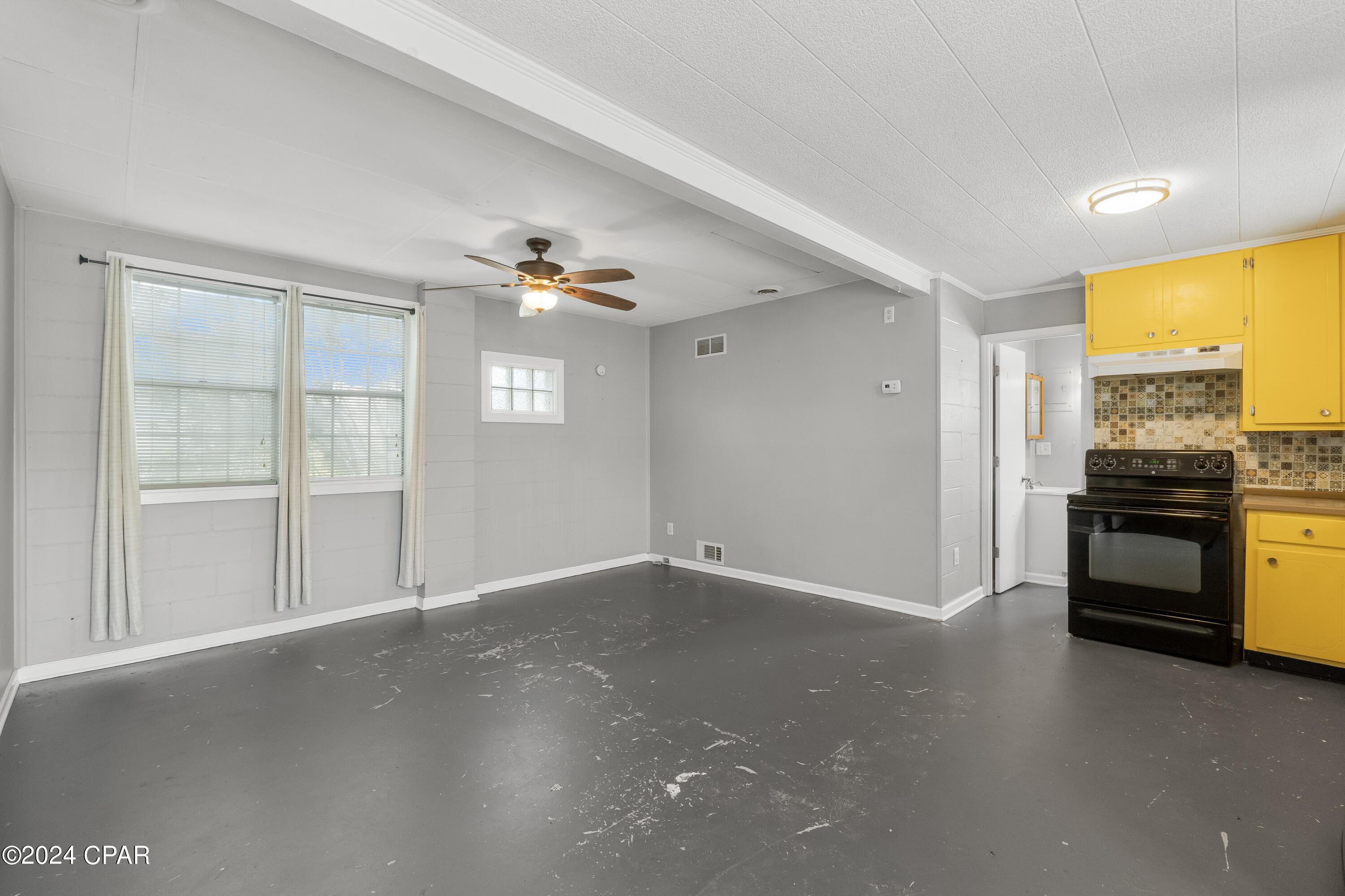 22107 Bataan Avenue, Unit B Panama City Beach, FL 32413 - Photo 5 of 33