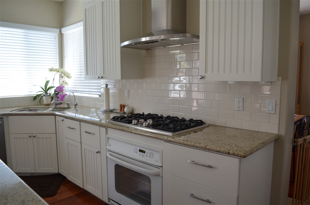 1722 Bridlevale Road Chula Vista, CA 91913 - Photo 2 of 9 Gallery Image 2