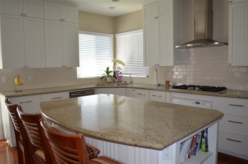 1722 Bridlevale Road Chula Vista, CA 91913 - Photo 3 of 9 Gallery Image 3