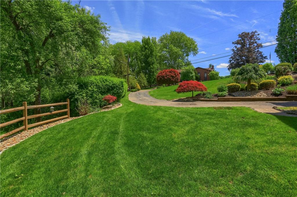 1737 Beaver Grade Road Coraopolis, PA 15108 - Photo 38 of 46 Gallery Image 38
