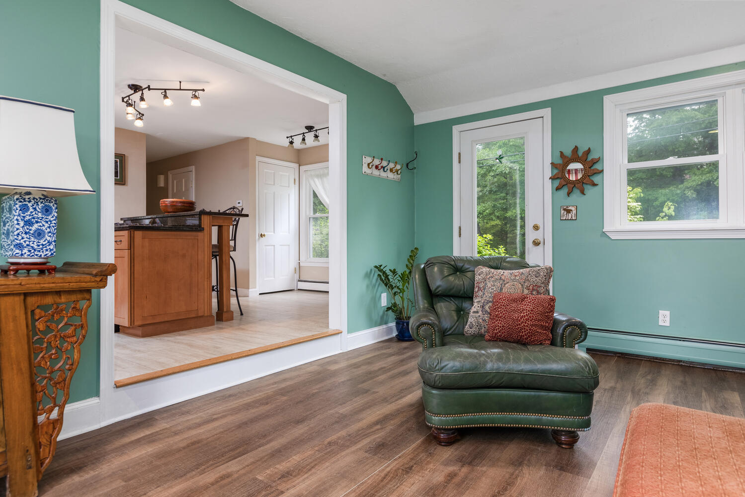 33 Broad Cove Road Cape Elizabeth, ME 04107 - Photo 11 of 47 33 Broad Cove Rd Cape-large-005-014-Fami
