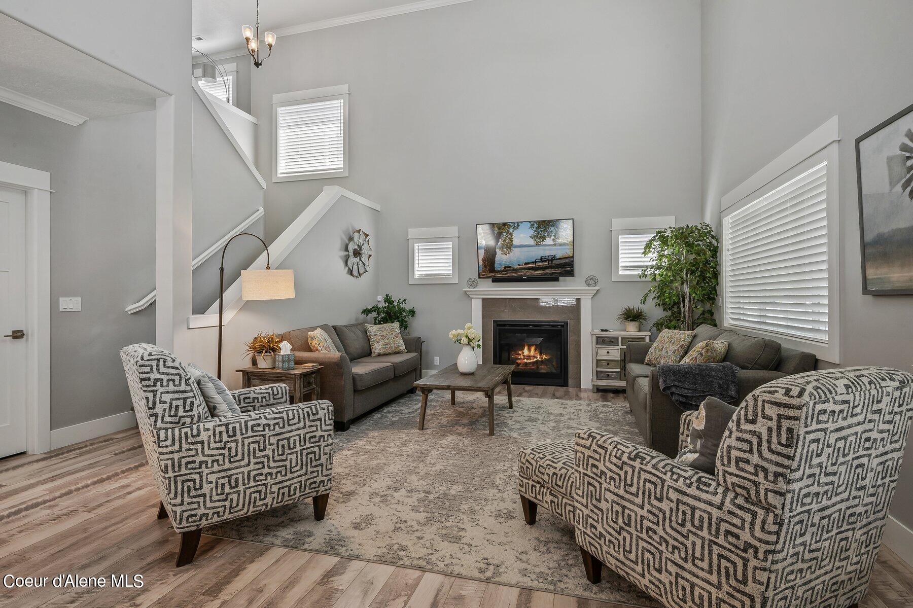 410 South 18th Street Coeur D'Alene, ID 83814 - Photo 2 of 19 18th living room