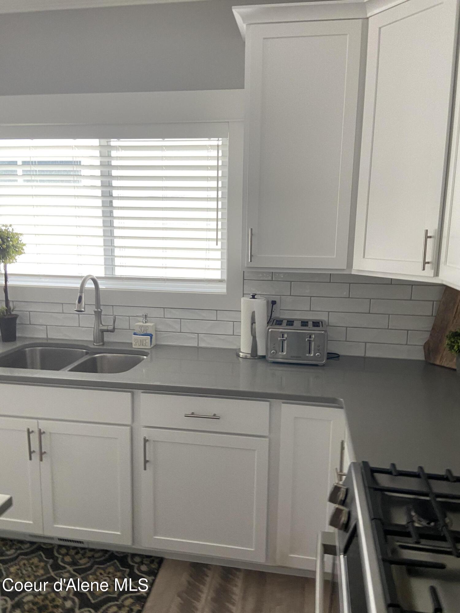 410 South 18th Street Coeur D'Alene, ID 83814 - Photo 6 of 19 IMG_2964