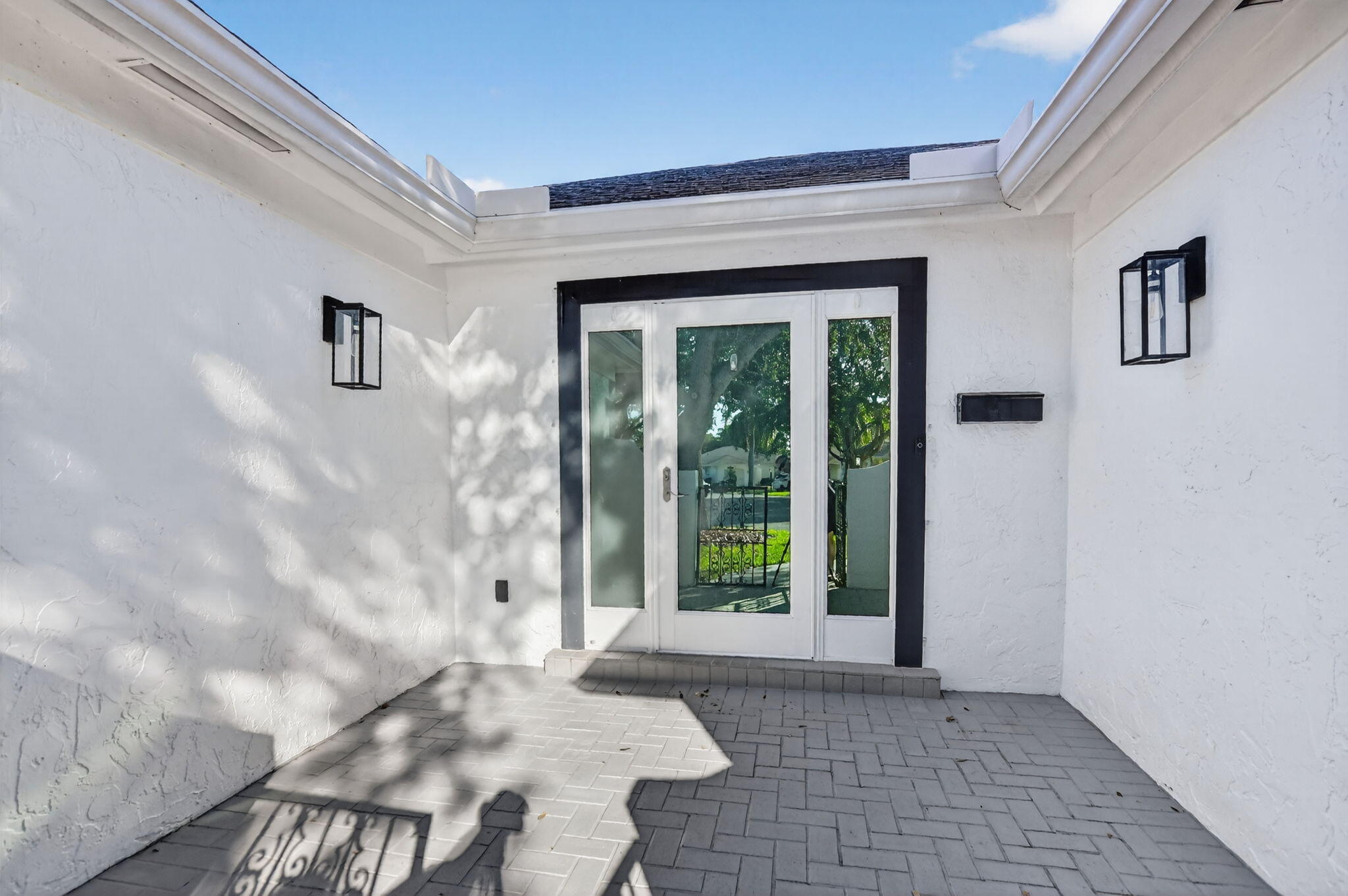 501 Southwest 1st Street Boca Raton, FL 33432 - Photo 2 of 69 4-web-or-mls-DSC_2551