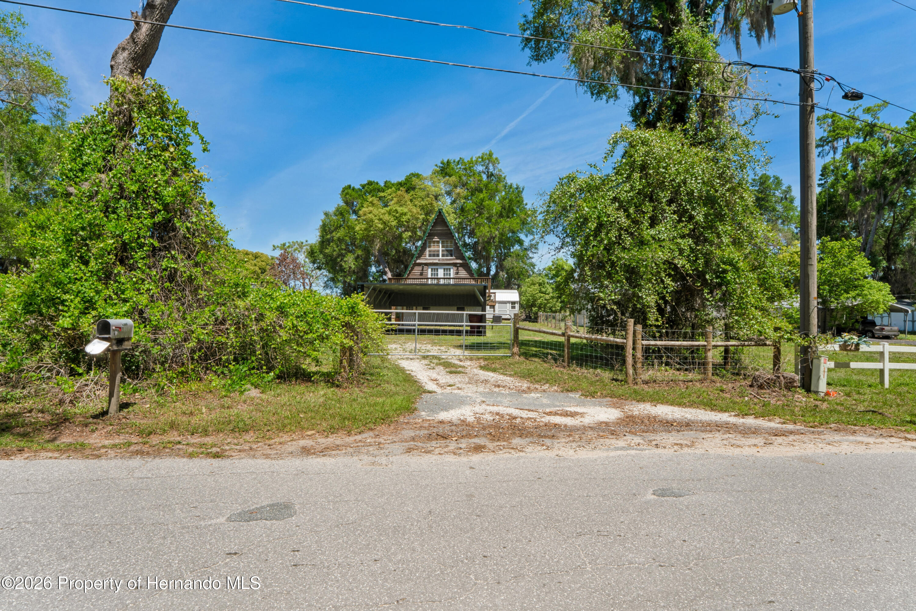 9366 County Road 649 Bushnell, FL 33513 - Photo 1 of 56