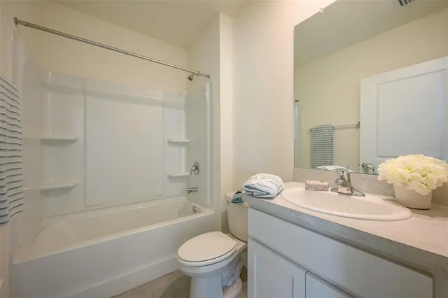 $3,500 | 17329 Reserva Drive, Bradenton, FL 34211