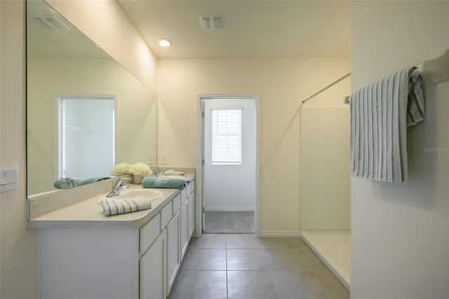 $3,500 | 17329 Reserva Drive, Bradenton, FL 34211