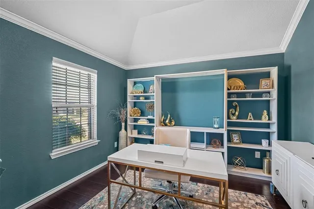 $2,400 | 1948 Day Break Drive, Lancaster, TX 75146