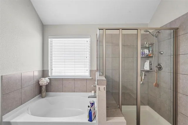 $2,400 | 1948 Day Break Drive, Lancaster, TX 75146