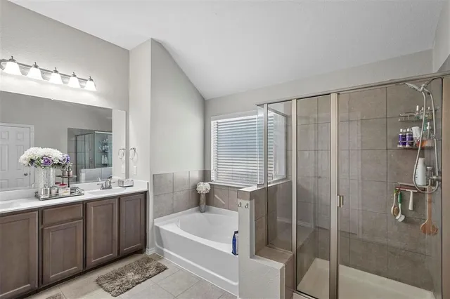 $2,400 | 1948 Day Break Drive, Lancaster, TX 75146