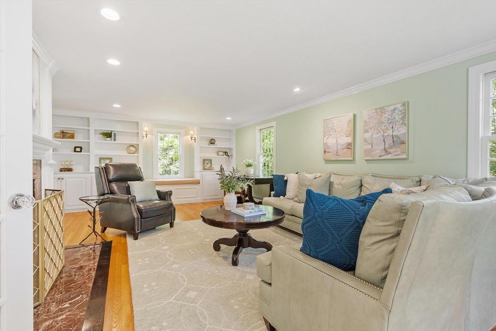 158 Kettle Hole Road Bolton, MA 01740 - Photo 16 of 42