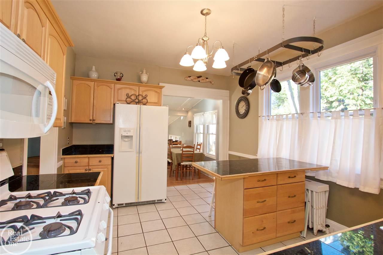 347 Neff Road Grosse Pointe, MI 48230 - Photo 22 of 75