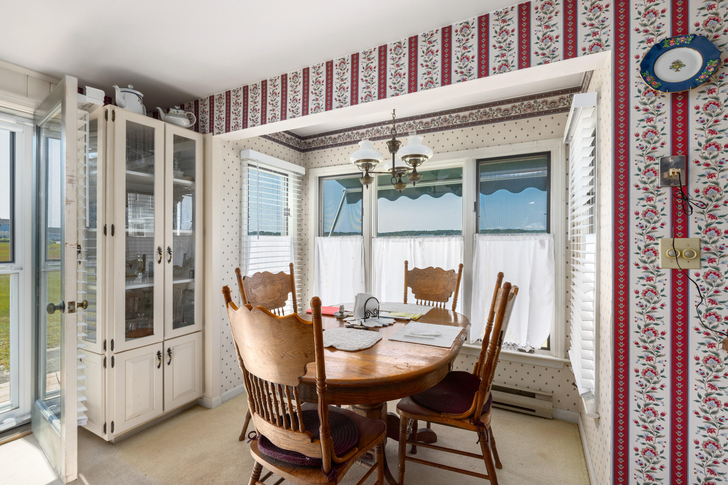 24 Johnson Lane Wells, ME 04090 - Photo 7 of 32 Dining area