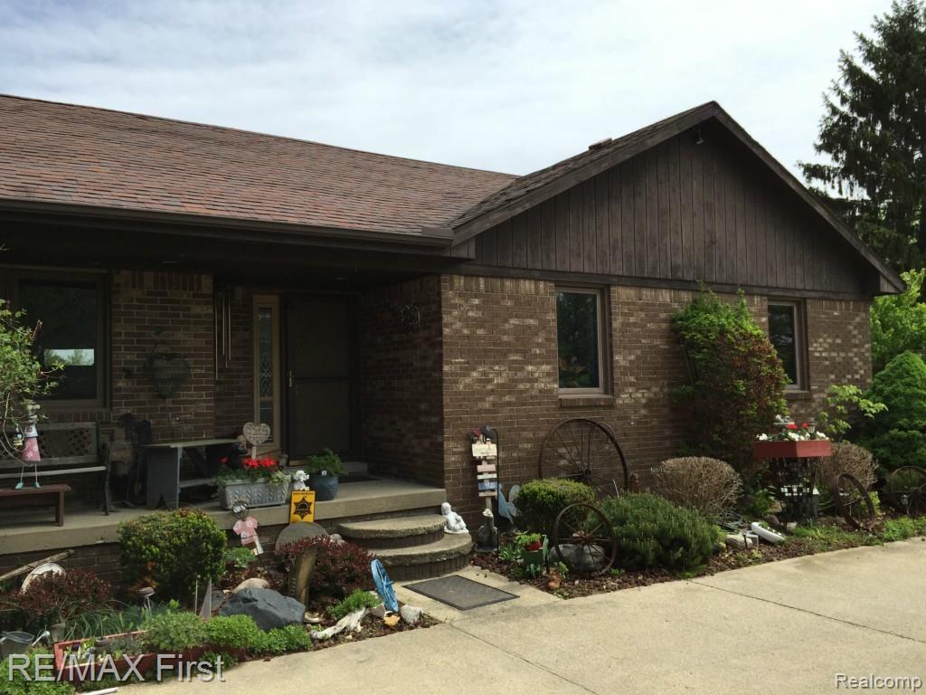 1344 Mackie Road Allenton, MI 48002 - Photo 3 of 20 IMG_2809.jpg