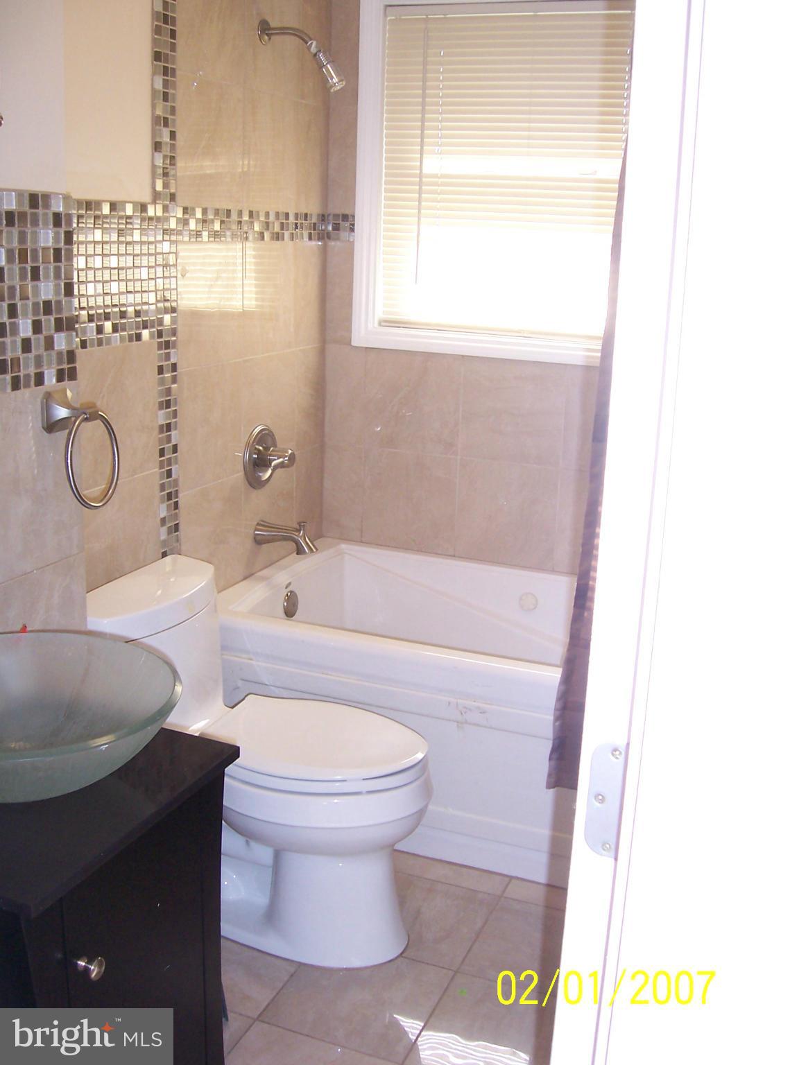 5502 Heming Avenue Springfield, VA 22151 - Photo 17 of 27 Bath (Master)
