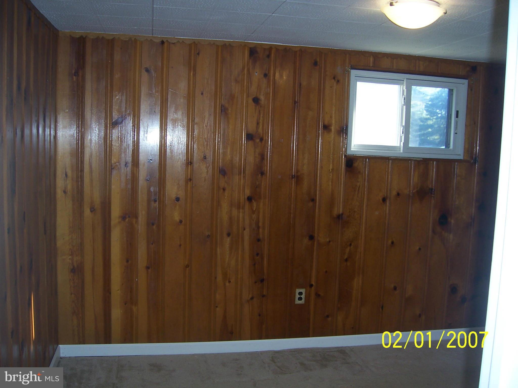 5502 Heming Avenue Springfield, VA 22151 - Photo 24 of 27 Bedroom