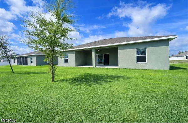 $1,945 | 1843 Northwest 20th Place, Cape Coral, FL 33993