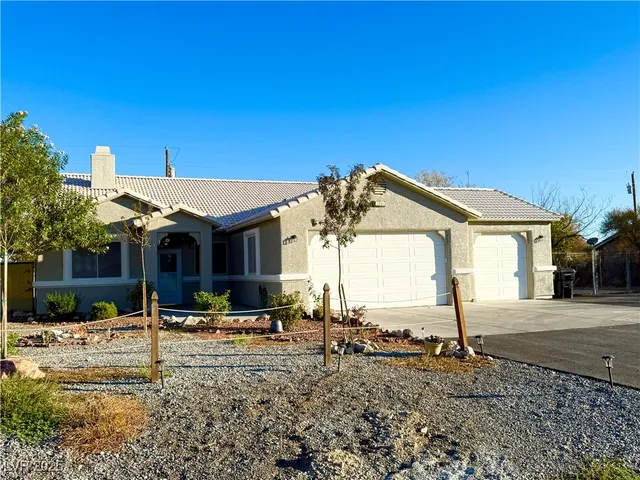 $2,200 | 1721 South Blagg Road, Pahrump, NV 89048