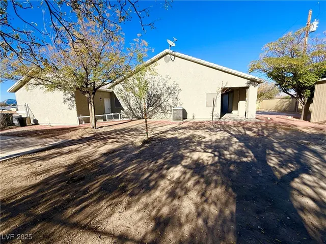 $2,200 | 1721 South Blagg Road, Pahrump, NV 89048