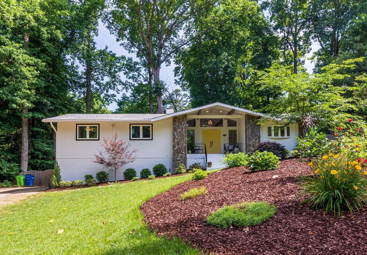 913 Langford Place Raleigh, NC 27609 - Photo 1 of 31 Photo 1