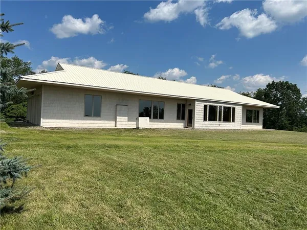 $868,868 | 1004 Old Ridge Road, Avella, PA 15312