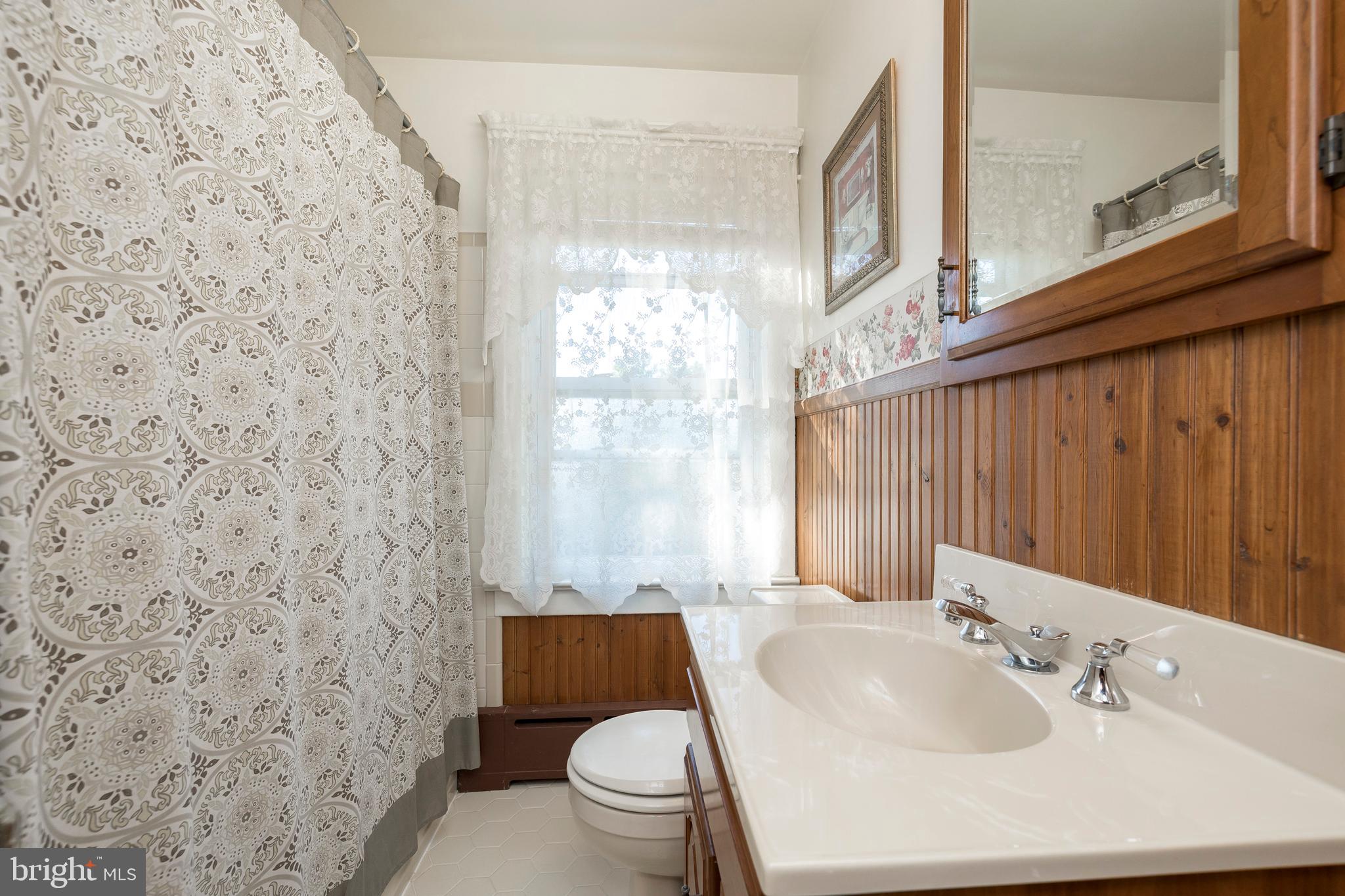 27 Rively Avenue Aldan, PA 19018 - Photo 11 of 25 Gallery Image 11