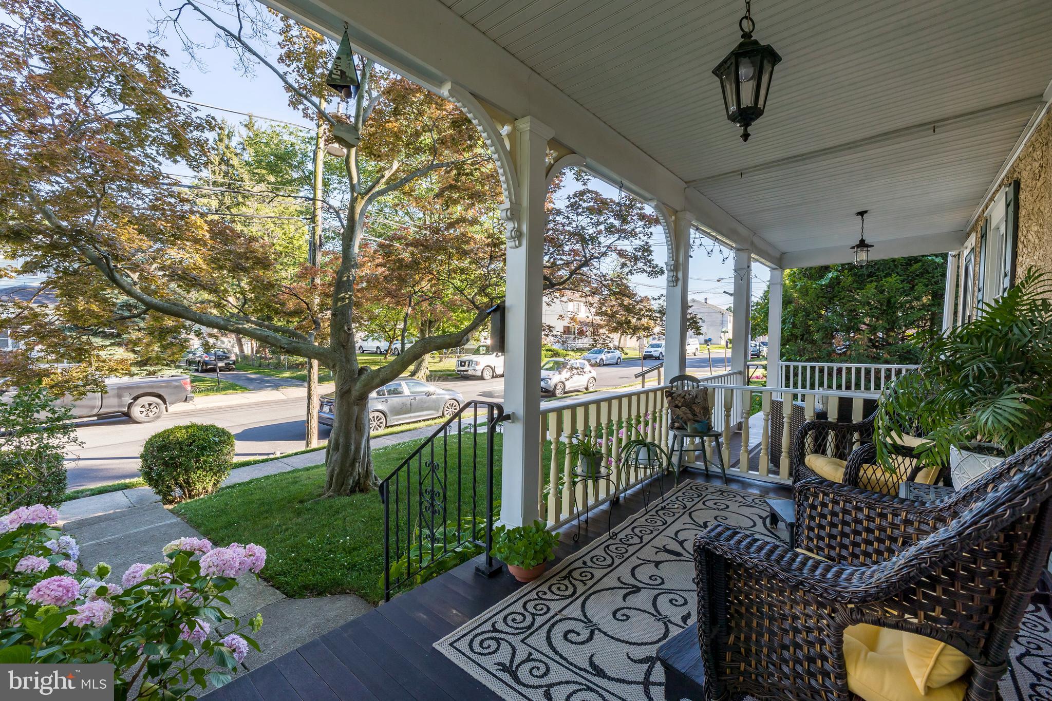 27 Rively Avenue Aldan, PA 19018 - Photo 3 of 25 Gallery Image 3
