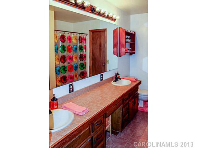 357 Freedom Mill Road Gastonia, NC 28052 - Photo 8 of 15 Gallery Image 8
