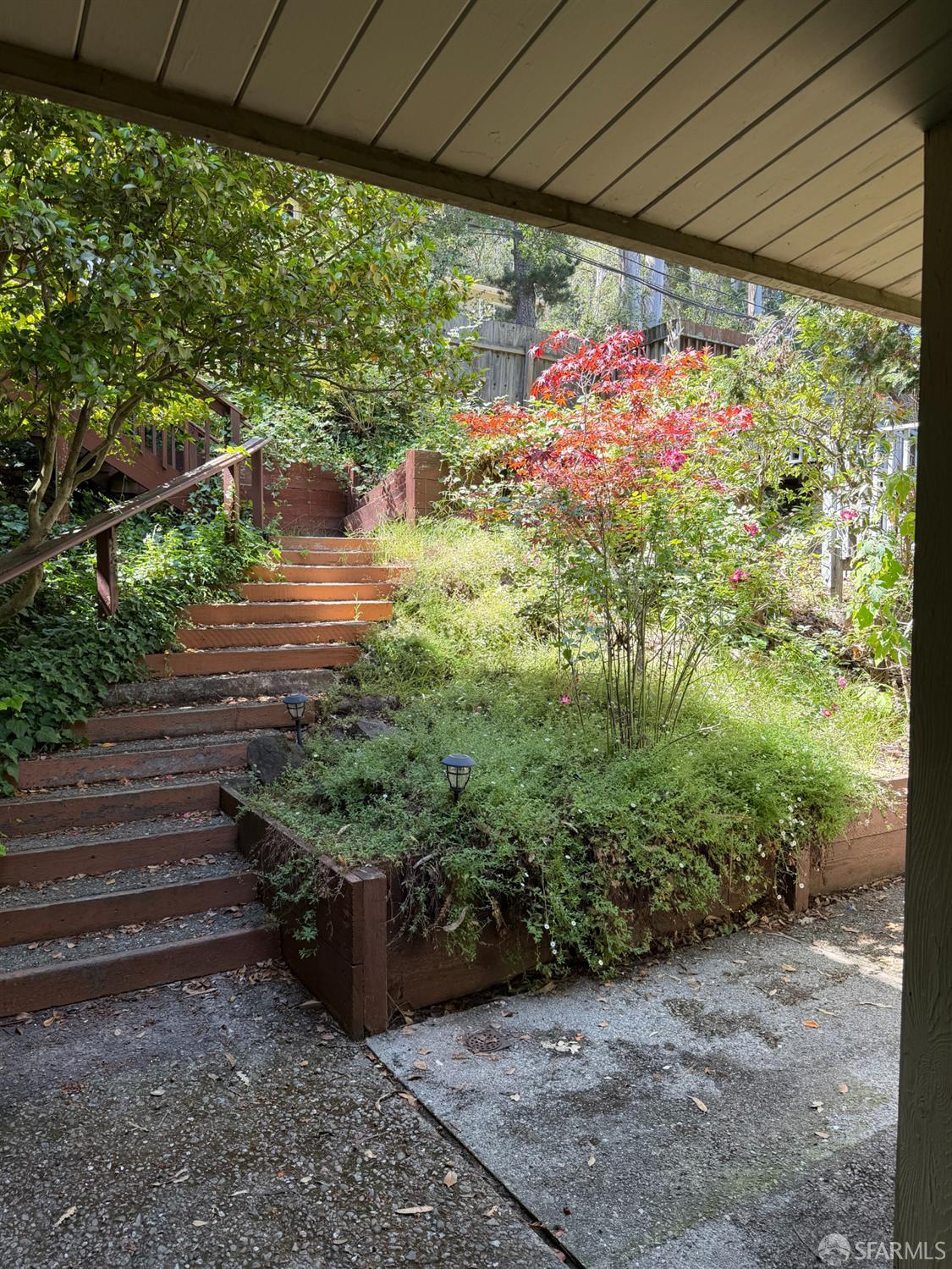 7101 Pinehaven Road Oakland, CA 94611 - Photo 44 of 45