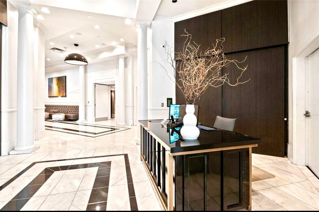 325 East Paces Ferry Road Northeast, Unit 1701 Atlanta, GA 30305 - Photo 5 of 46