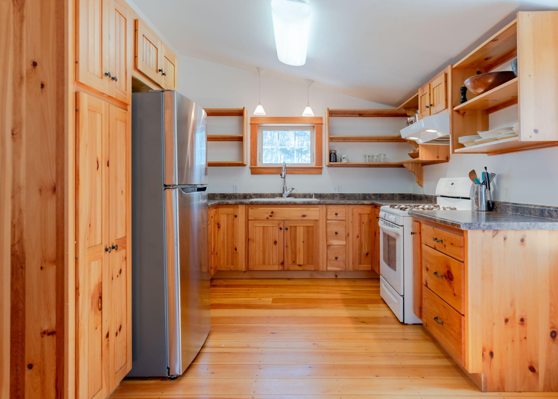 169 Cushing Road Friendship, ME 04547 - Photo 10 of 52 169CushingRd-Friendship-02