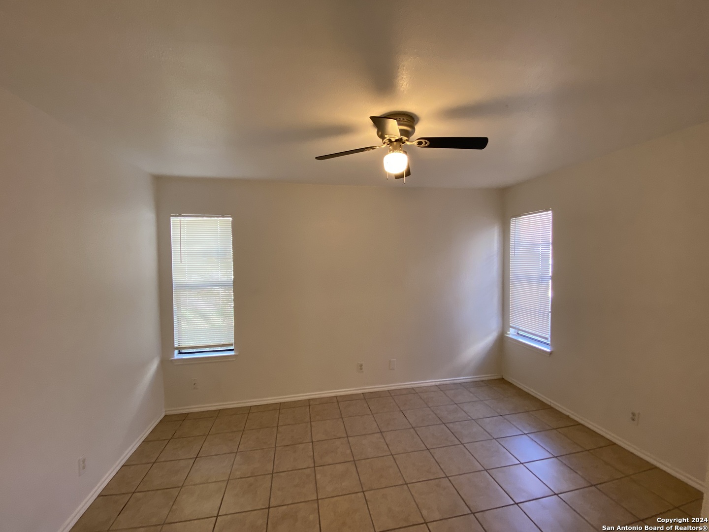 810 Station Street Converse, TX 78109 - Photo 12 of 26