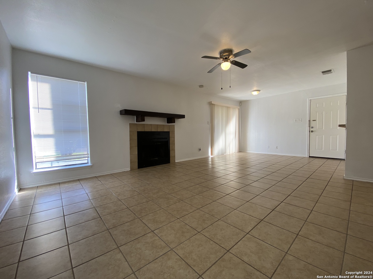 810 Station Street Converse, TX 78109 - Photo 20 of 26