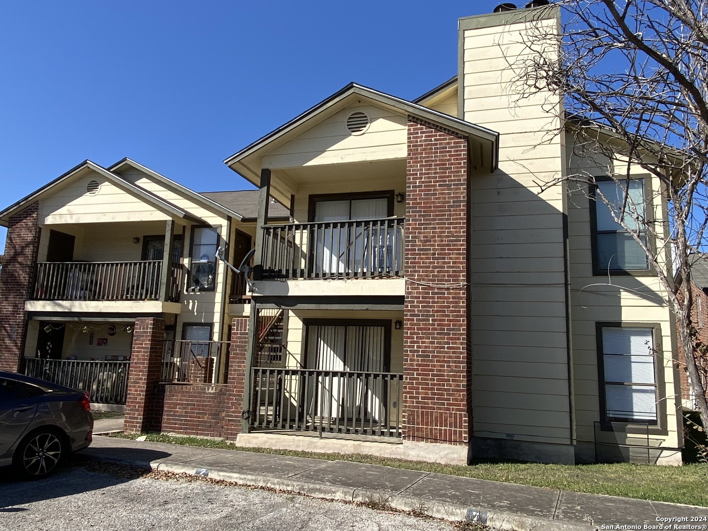 810 Station Street Converse, TX 78109 - Photo 4 of 26