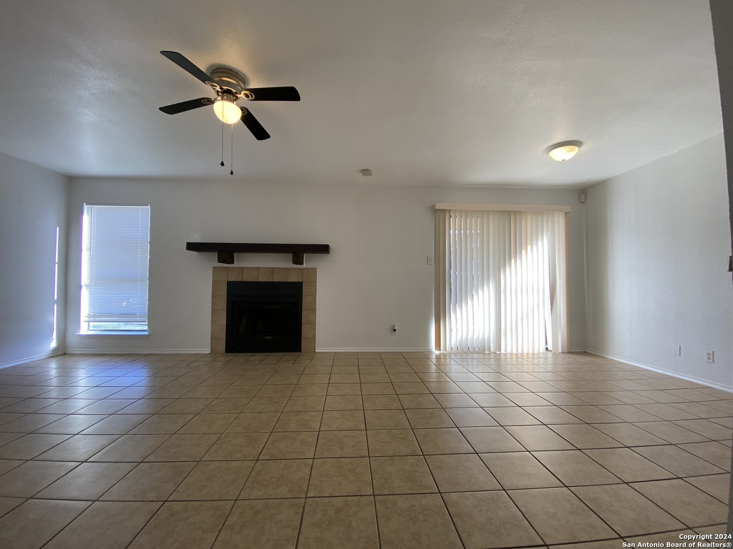 810 Station Street Converse, TX 78109 - Photo 6 of 26