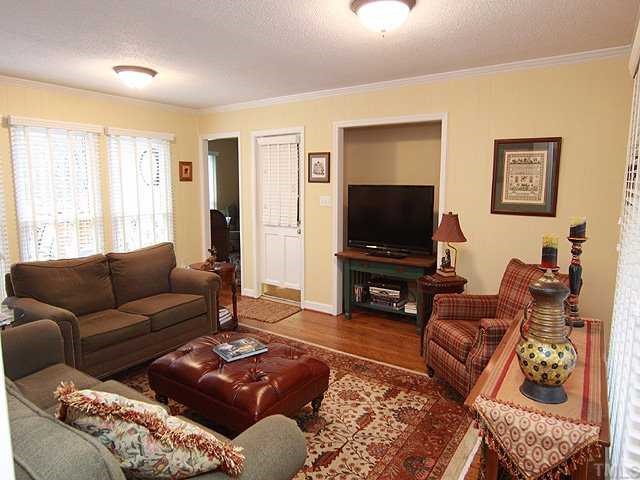 8704 Cliff Top Court Raleigh, NC 27613 - Photo 6 of 25