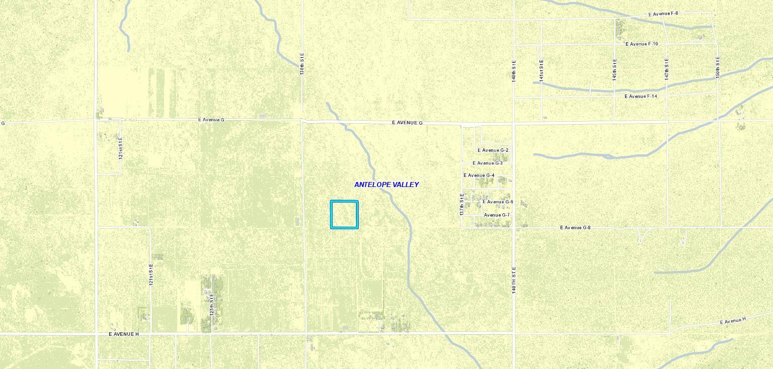 131 Cor Lancaster Ca Lancaster, CA 93535 - Photo 6 of 11 a bathroom with a shower