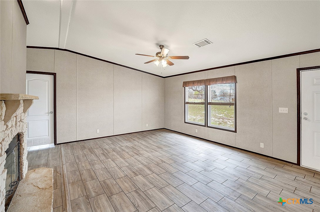 345 Shorthorn Road Stockdale, TX 78160 - Photo 11 of 39