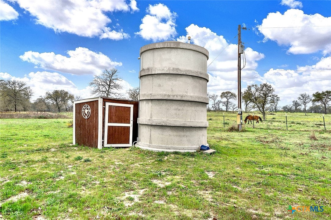 345 Shorthorn Road Stockdale, TX 78160 - Photo 35 of 39
